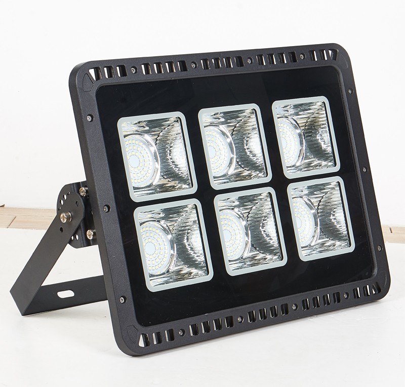 MN-TGDJG2-300 Floodlight